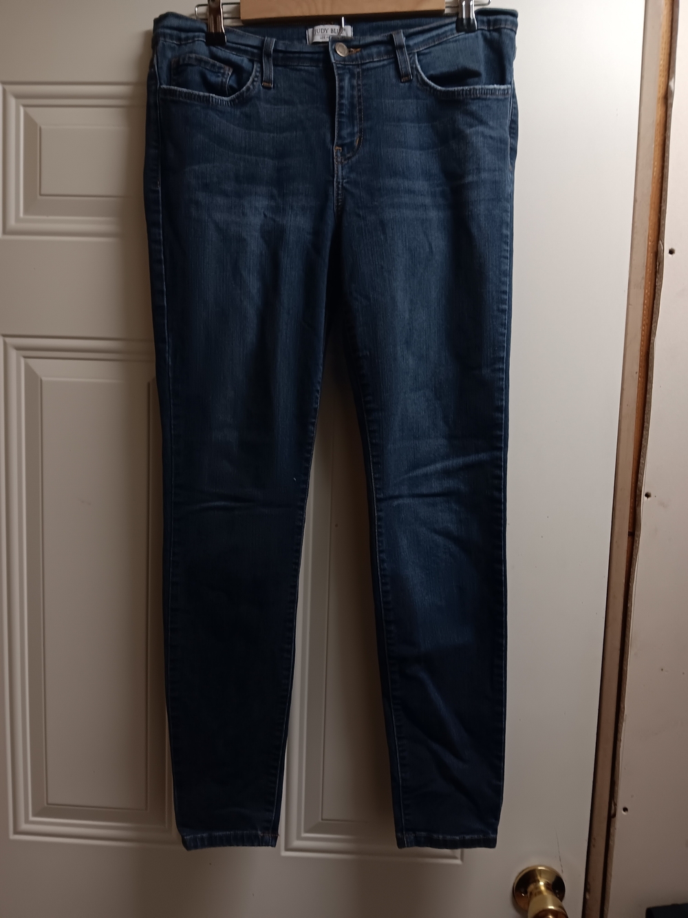Judy Blue Dark Wash Skinny Jeans